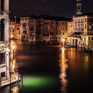 Meet your Posher, Sueda